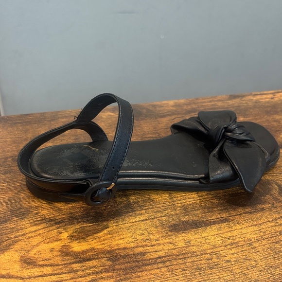 Ted Baker London Black Leather Bow Sandals Size 6 - Picture 10 of 12